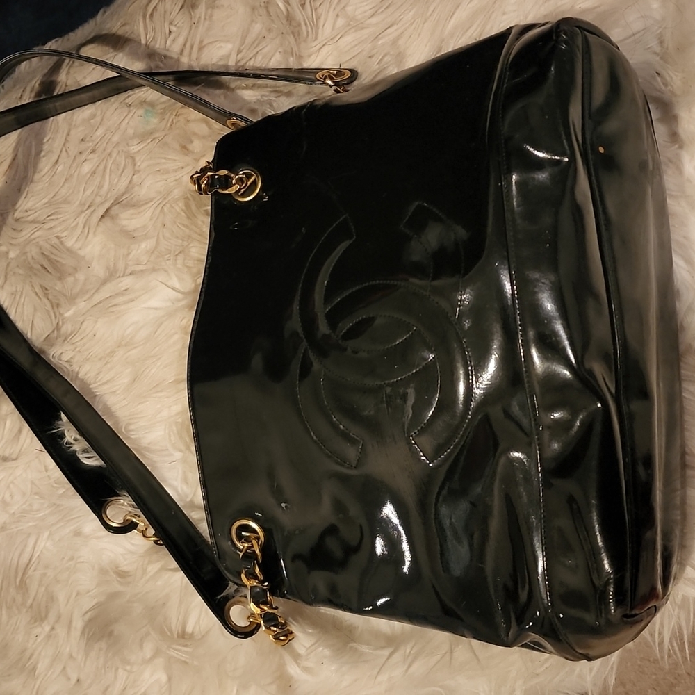 Vintage Chanel Patent Tote bag